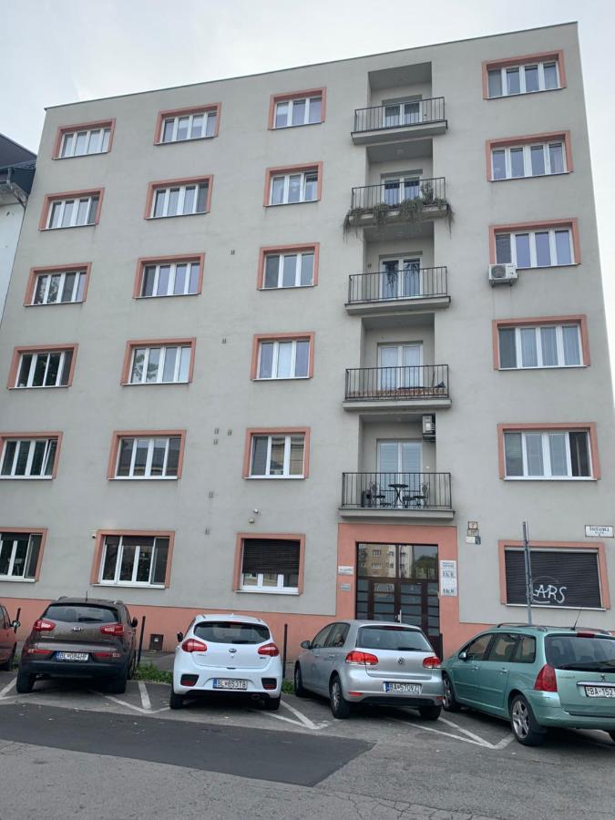 Apartmany Bratislava Exterior photo